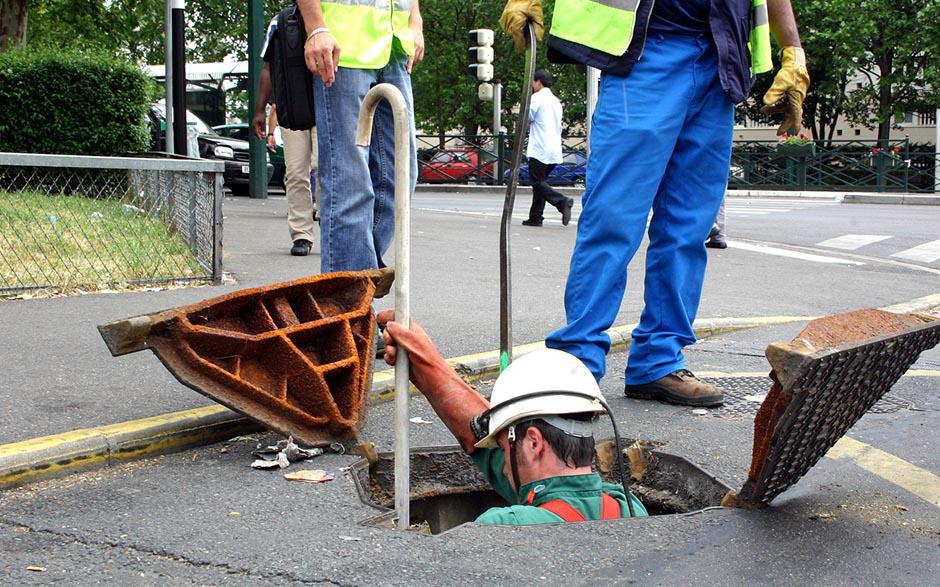 déboucher canalisations wc Étréchy